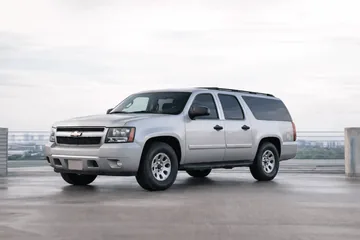 Chevrolet Suburban 2015 4x4 rental vehicle photo 2